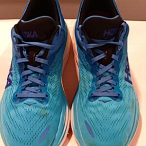 HOKA ONE ONE SIZE 10 BONDI 8 GREAT CONDITION